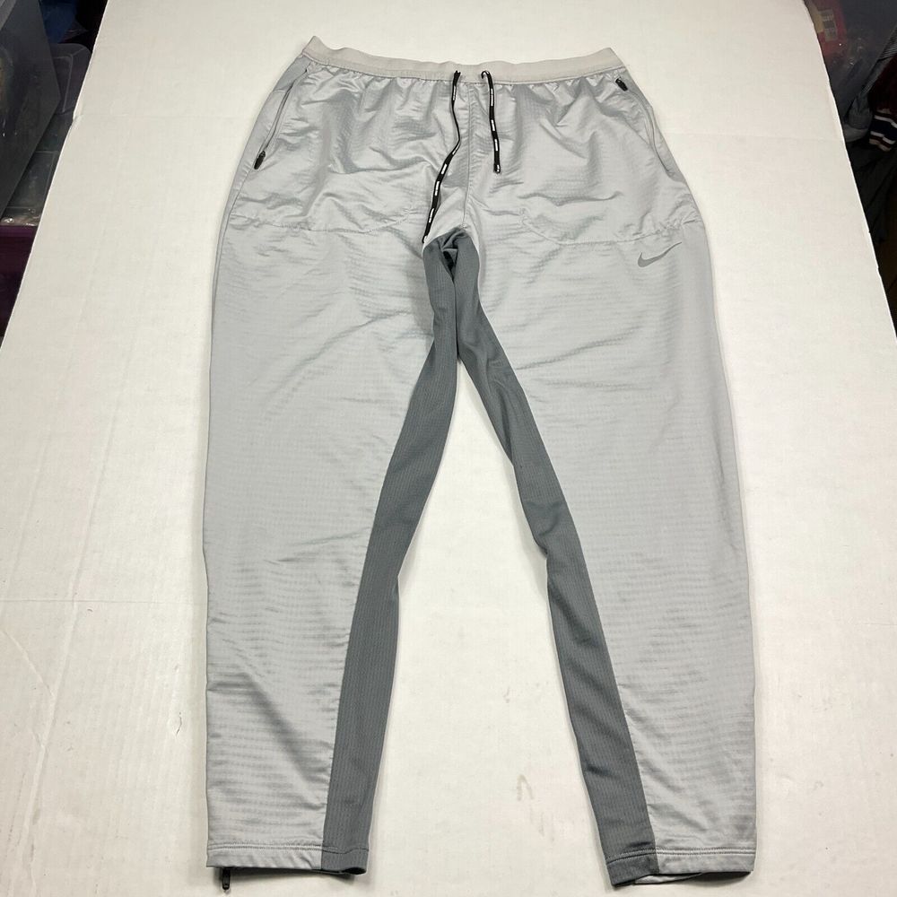 Nike Light Gray & Dark Gray Men's Joggers